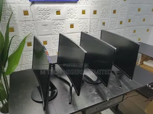 24" Frame Curved FHD Monitor Designed Gaming Monitor