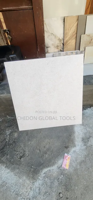 600x600 Floor Tiles
