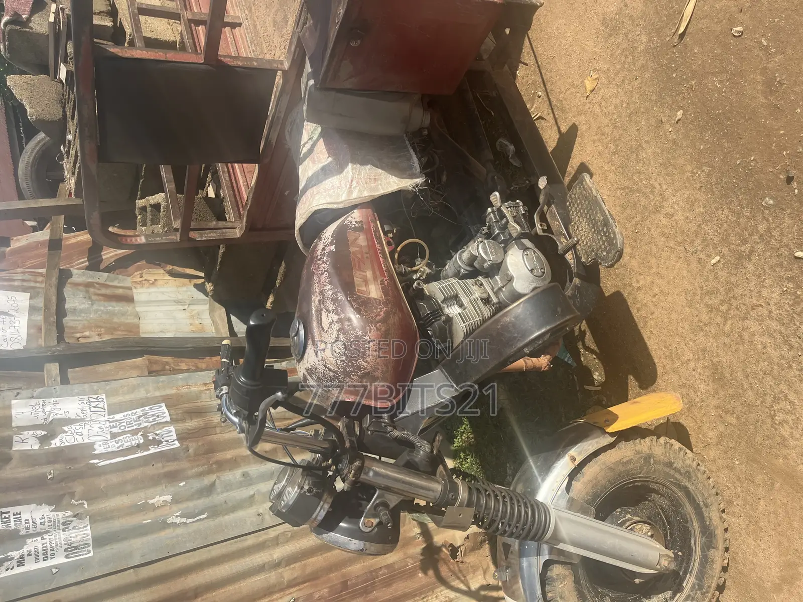 Lifan 2018 Red