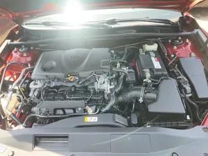 Toyota Camry XSE FWD (2.5L 4cyl 8AM) 2018 Red