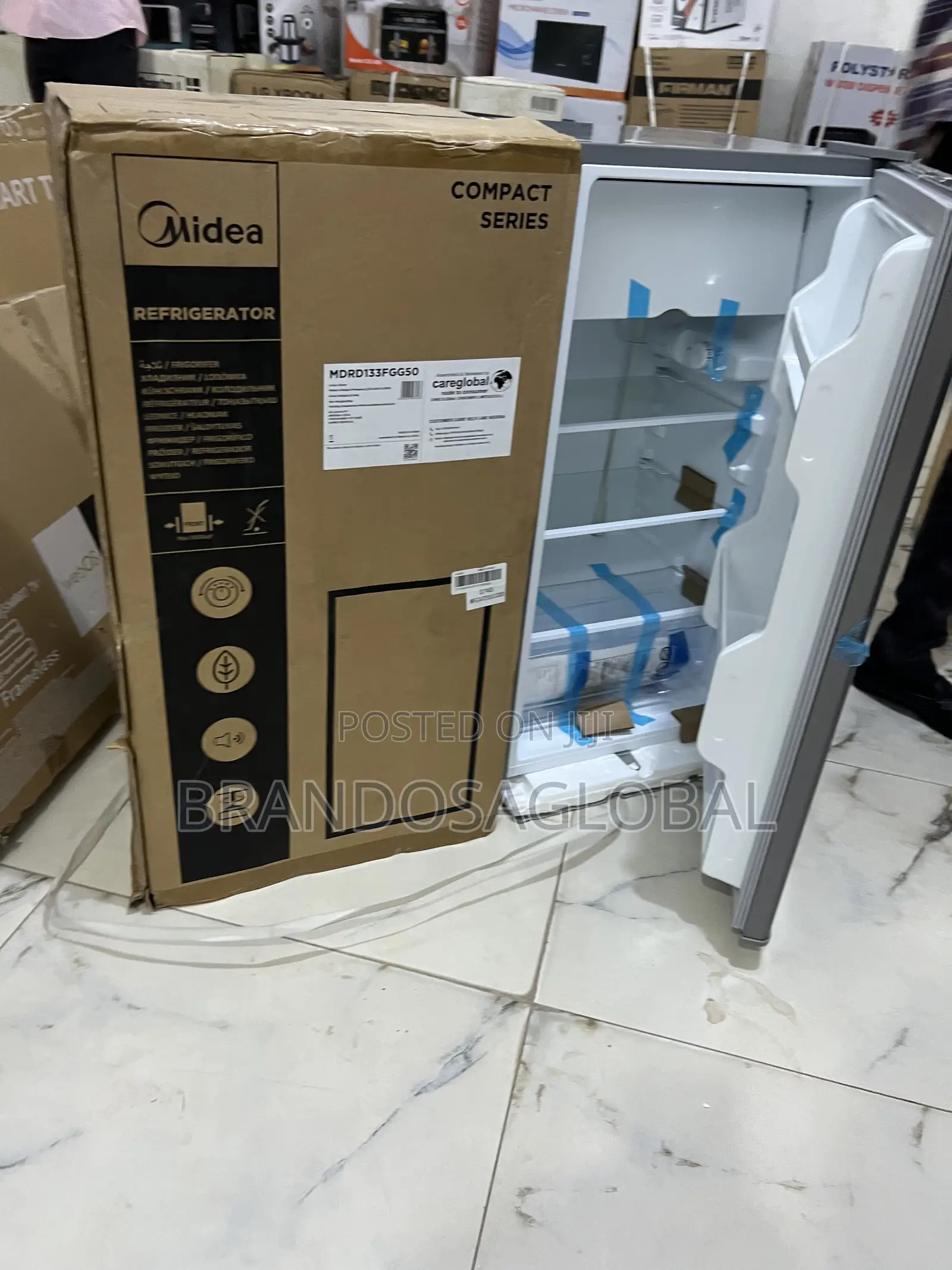 Midea 90l Compact Refrigerator – Silent Efficient Cooling