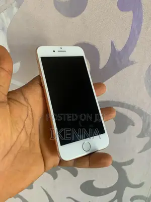 Apple iPhone 8 64 GB Rose Gold