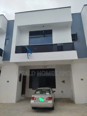 4bdrm Townhouse/Terrace in Abraham Adesanya, Lekki Expressway for sale