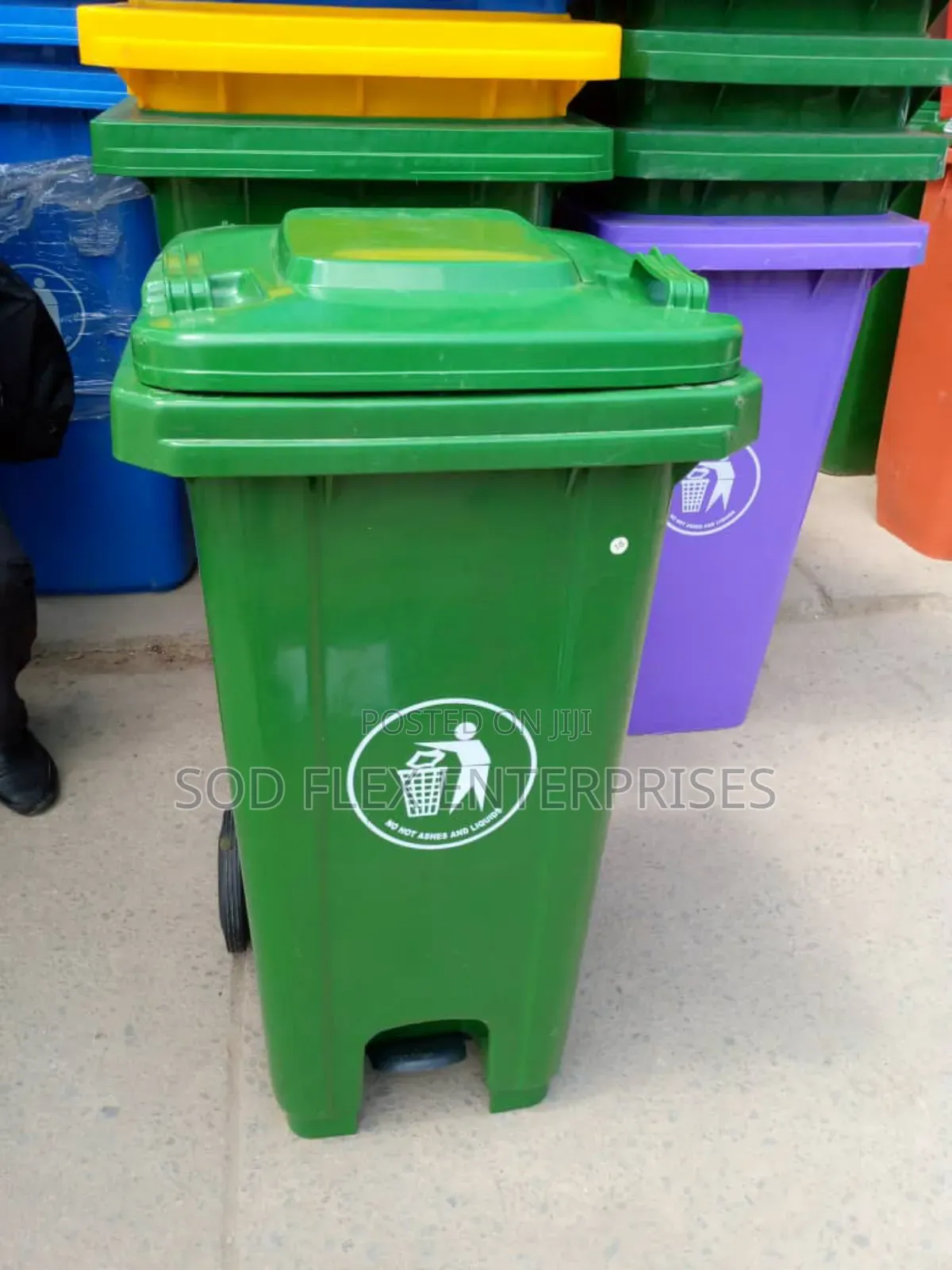 240l Imported Pedal Durable Waste Bin