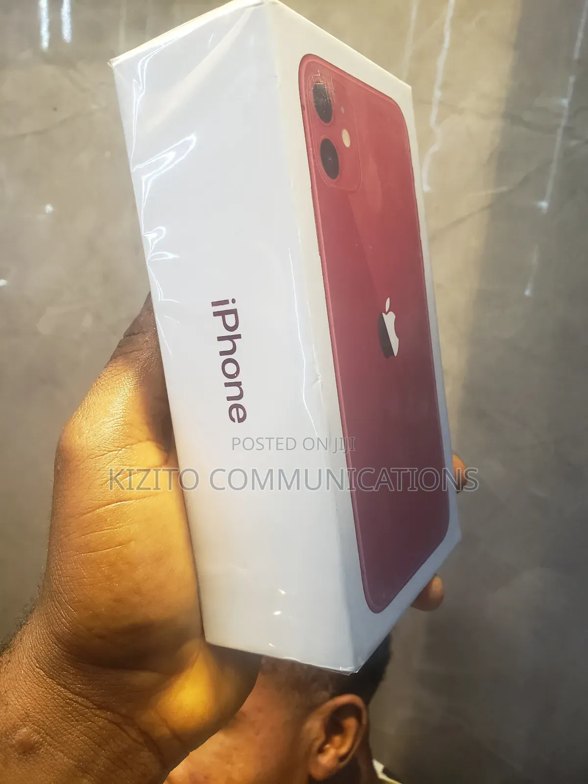 New Apple iPhone 11 64 GB Red