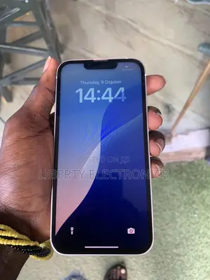Apple iPhone 13 256 GB White