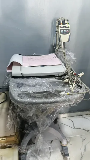 Ge Mac5500 Ecg Machine Available