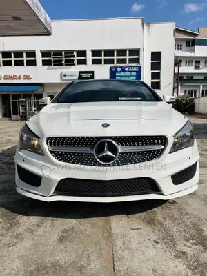 Mercedes-Benz CLA-Class CLA 250 4MATIC Sedan 2017 White