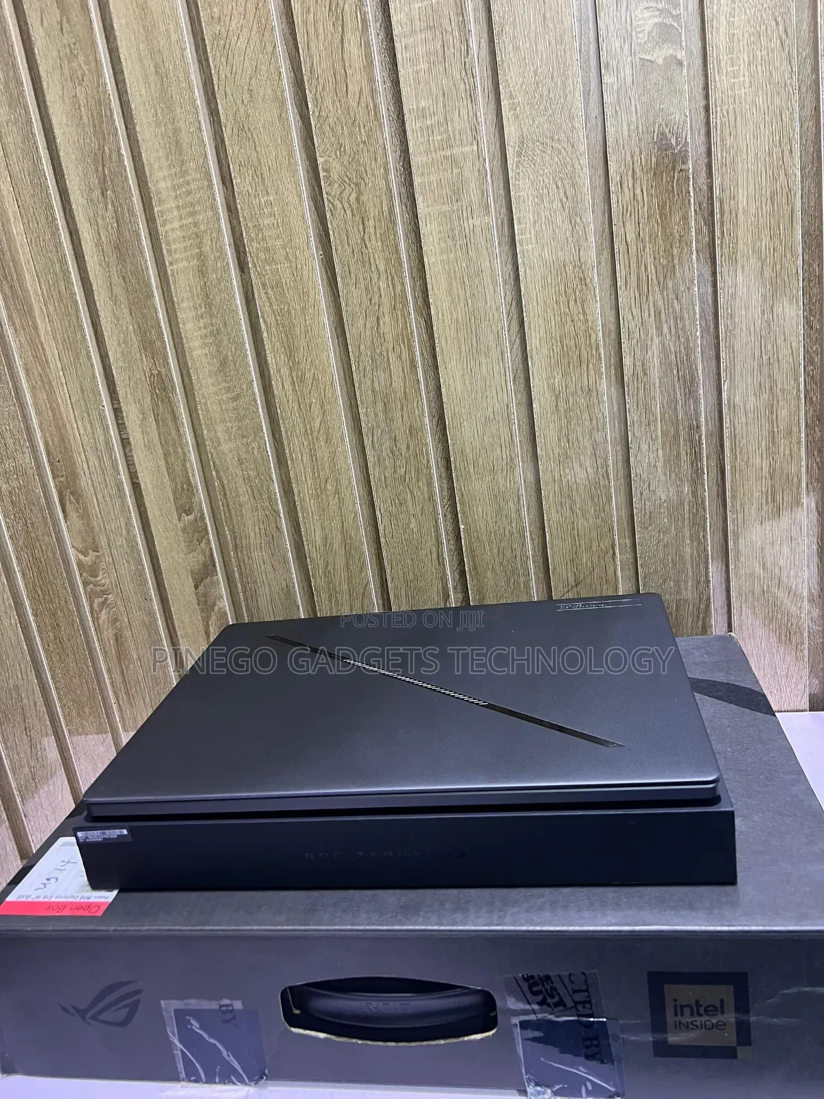 Laptop Asus ROG Zephyrus G16 16GB Intel Core Ultra 9 SSD 1T