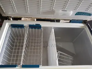 Zanussi Zcf132 Chest Freezer.