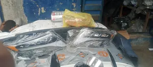 Toyota Venza Headlight