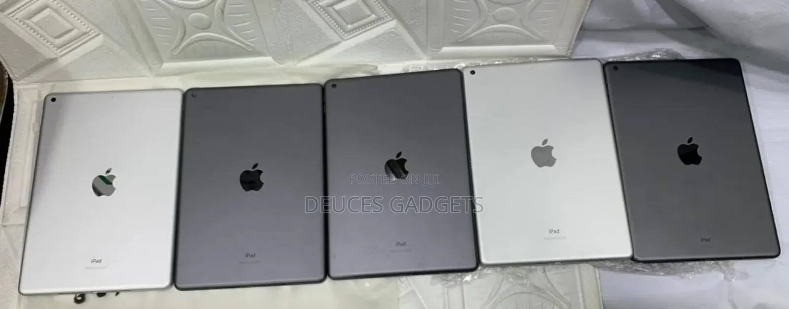 Apple iPad 10.2 (2021) 64 GB Gray