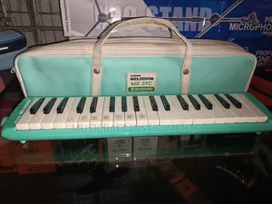 Suzuki Professional Melodica