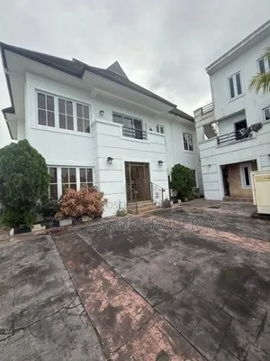 4bdrm Duplex in Port-Harcourt for sale
