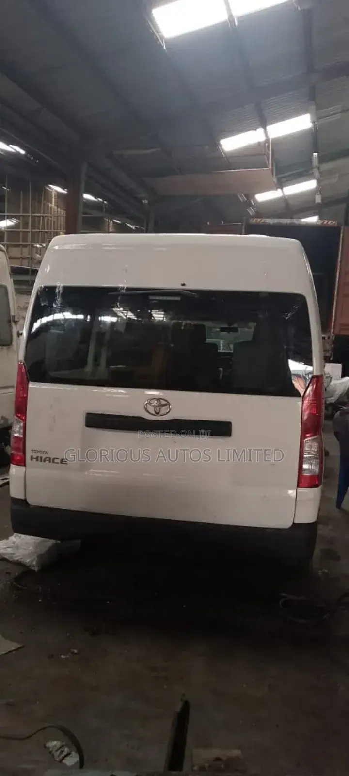 Toyota HiAce 2020 White