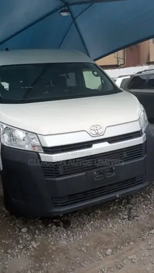 Toyota HiAce 2020 White
