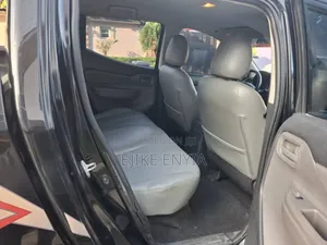 Mitsubishi L200 Double Cab 2.4 154hp 4WD 2016 Black