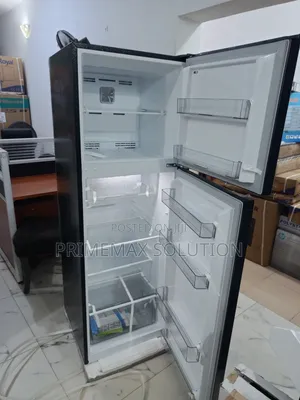 Midea 266l: Smart Cooling, Sleek Design