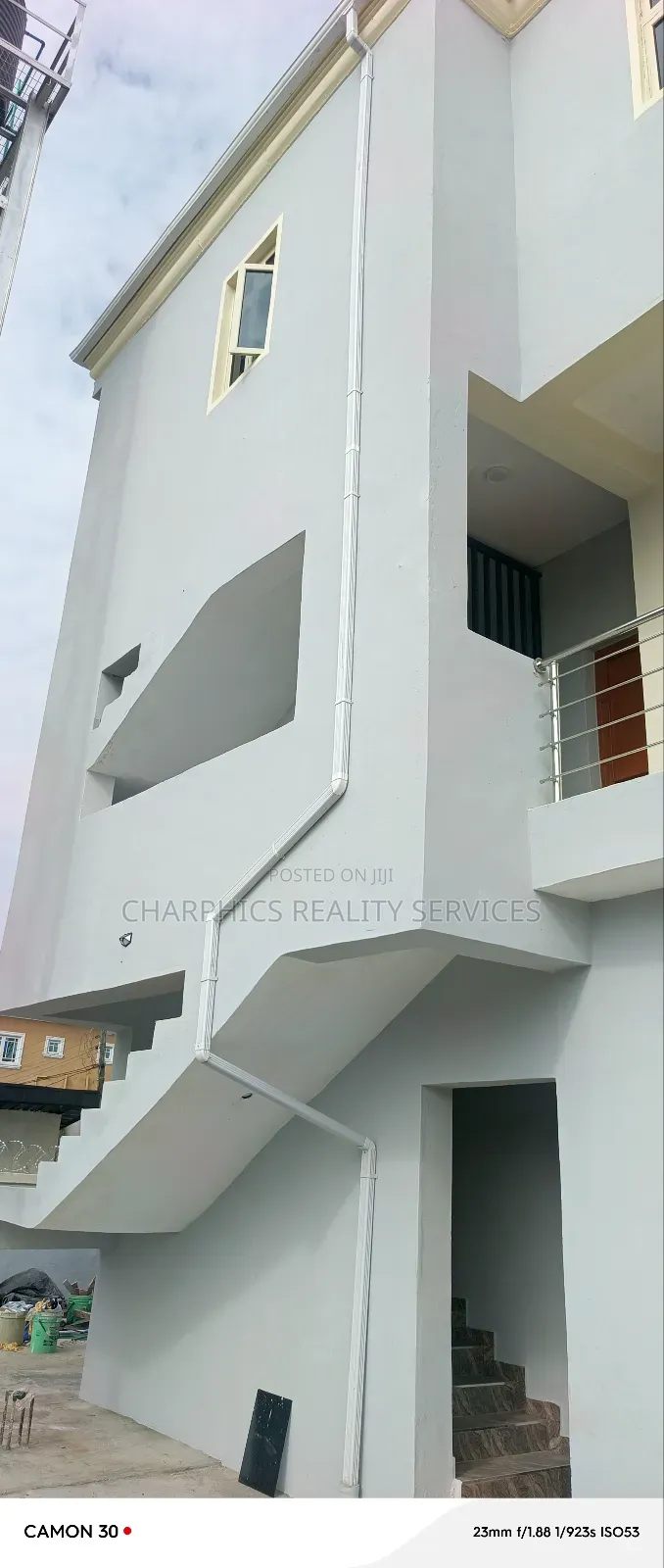 New 2bedrooms Flat Office Space