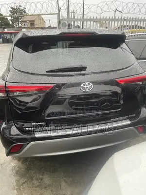 Toyota Highlander Platinum FWD 2020 Black