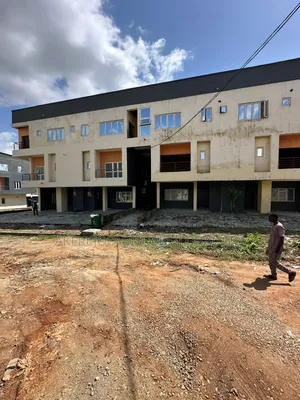2bdrm Apartment in In An Estate for sale
