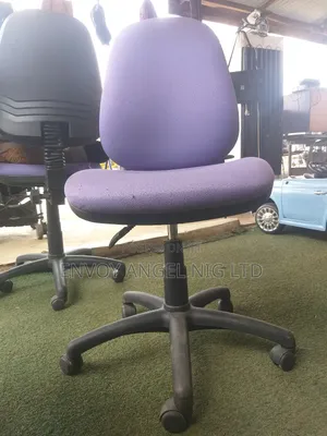 High Back Quality Task Swivel Office Chair