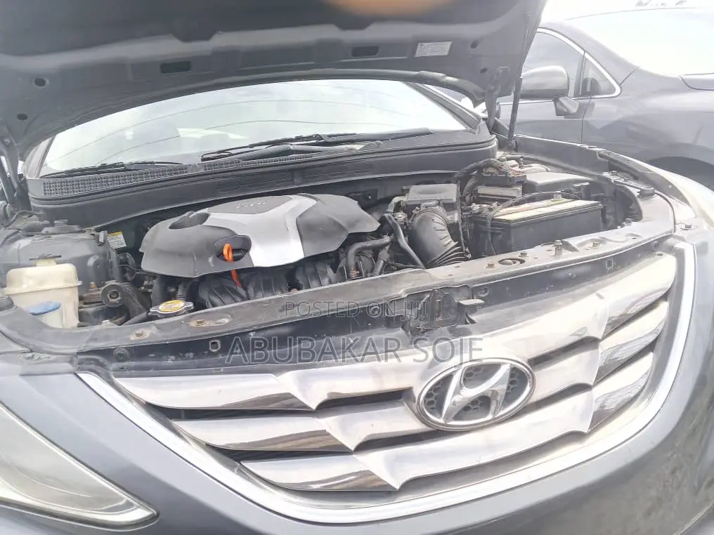 Hyundai Sonata 2012 Gray