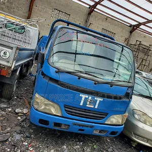 New Model Toyota Dyna First Body Japan Used With Original Custom Paper