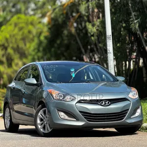 Hyundai Elantra 2015 Green