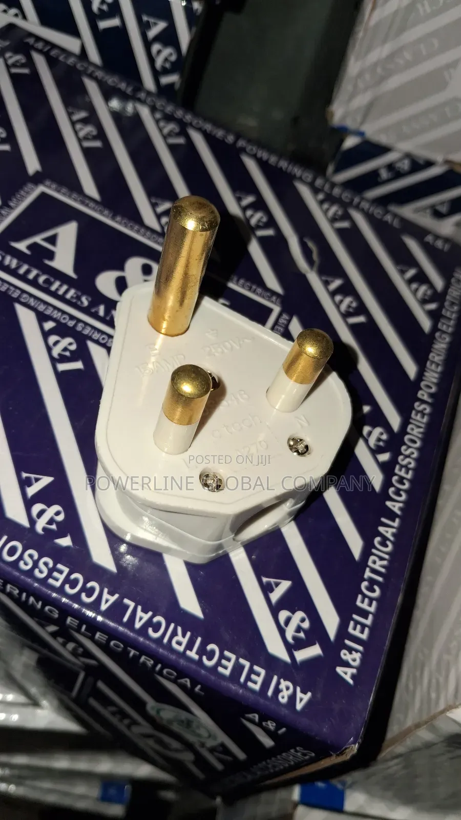 15amps Plug for Electrical/ Solar Connection Get Fi