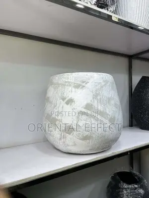 Stroked Big Merlot Planter | Luxury Flower Pot