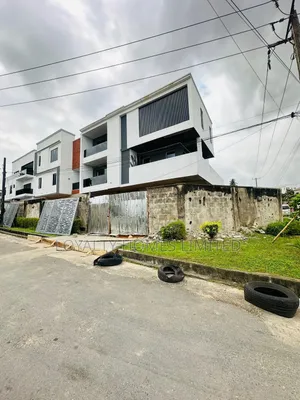 Furnished 5bdrm Duplex in Maryland for sale