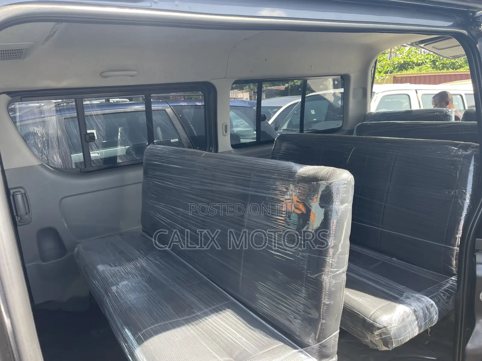Toyota HiAce 2017 Grey