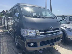 Toyota HiAce 2017 Grey