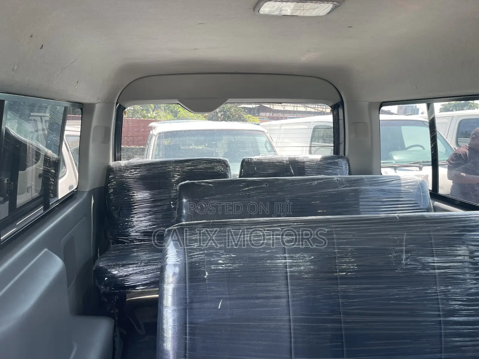 Toyota HiAce 2017 Grey
