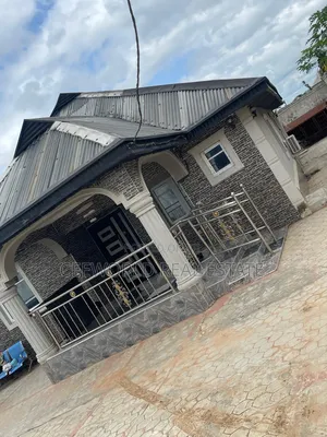 3bdrm Bungalow in Alayo Estate Jiboye, Apata for sale