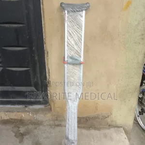 Height Adjustable Crutches(Large Medium Sizes)