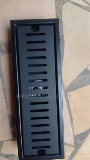 30cm Matt Black Floor Drain