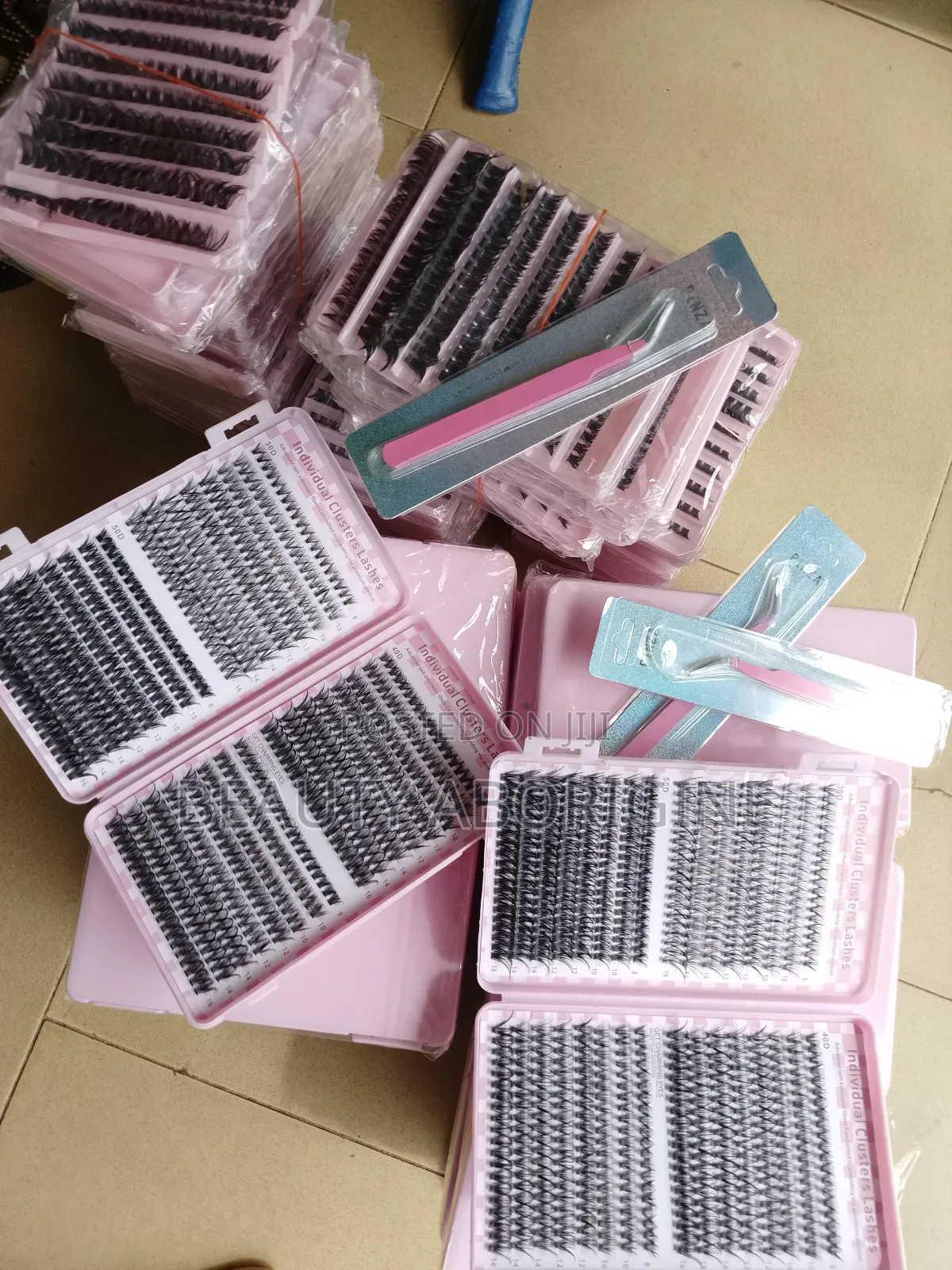 Cluster Lashes