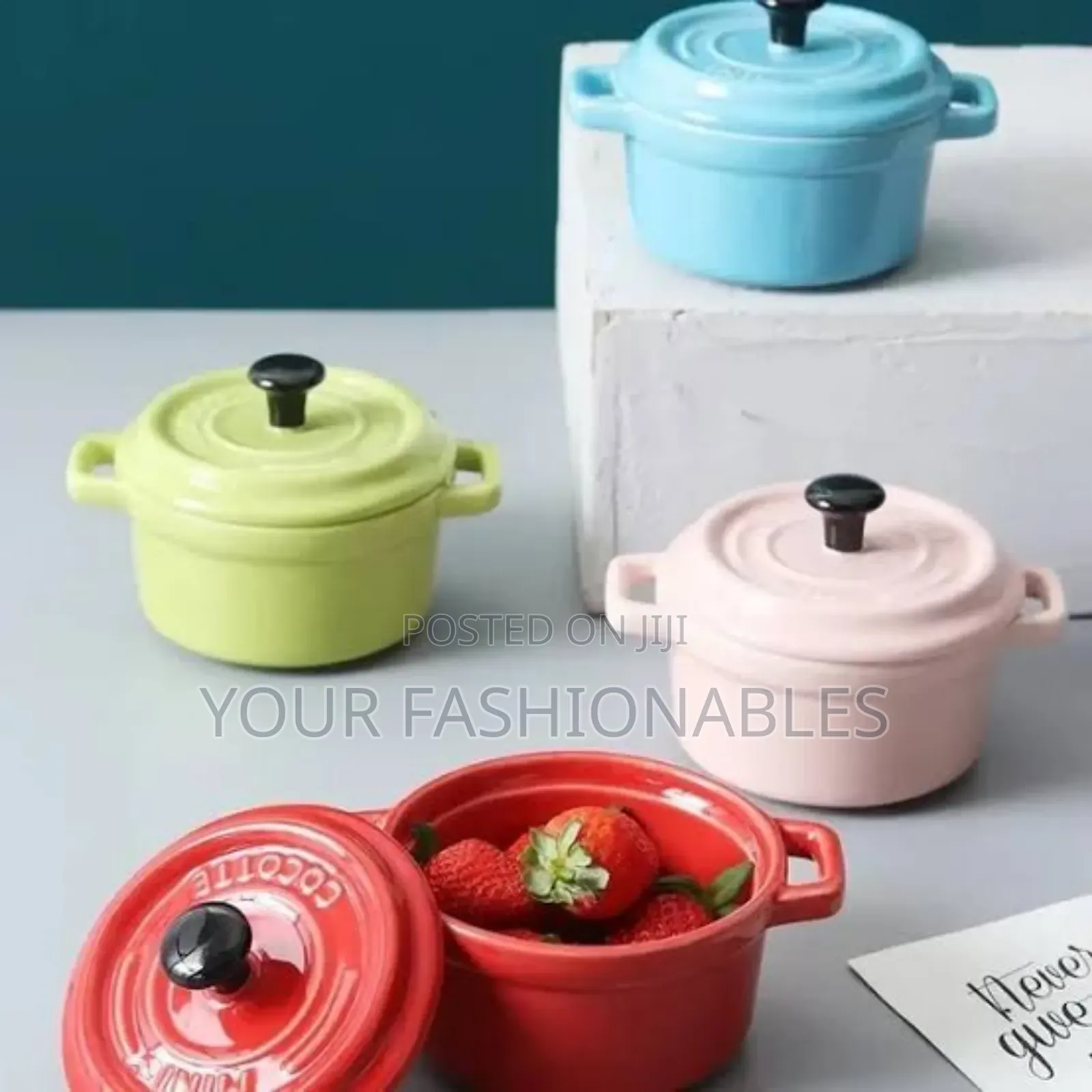 High Quality Coloured Ceramic Ramekins With Cover