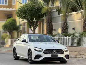 Mercedes-Benz E350 2022 White