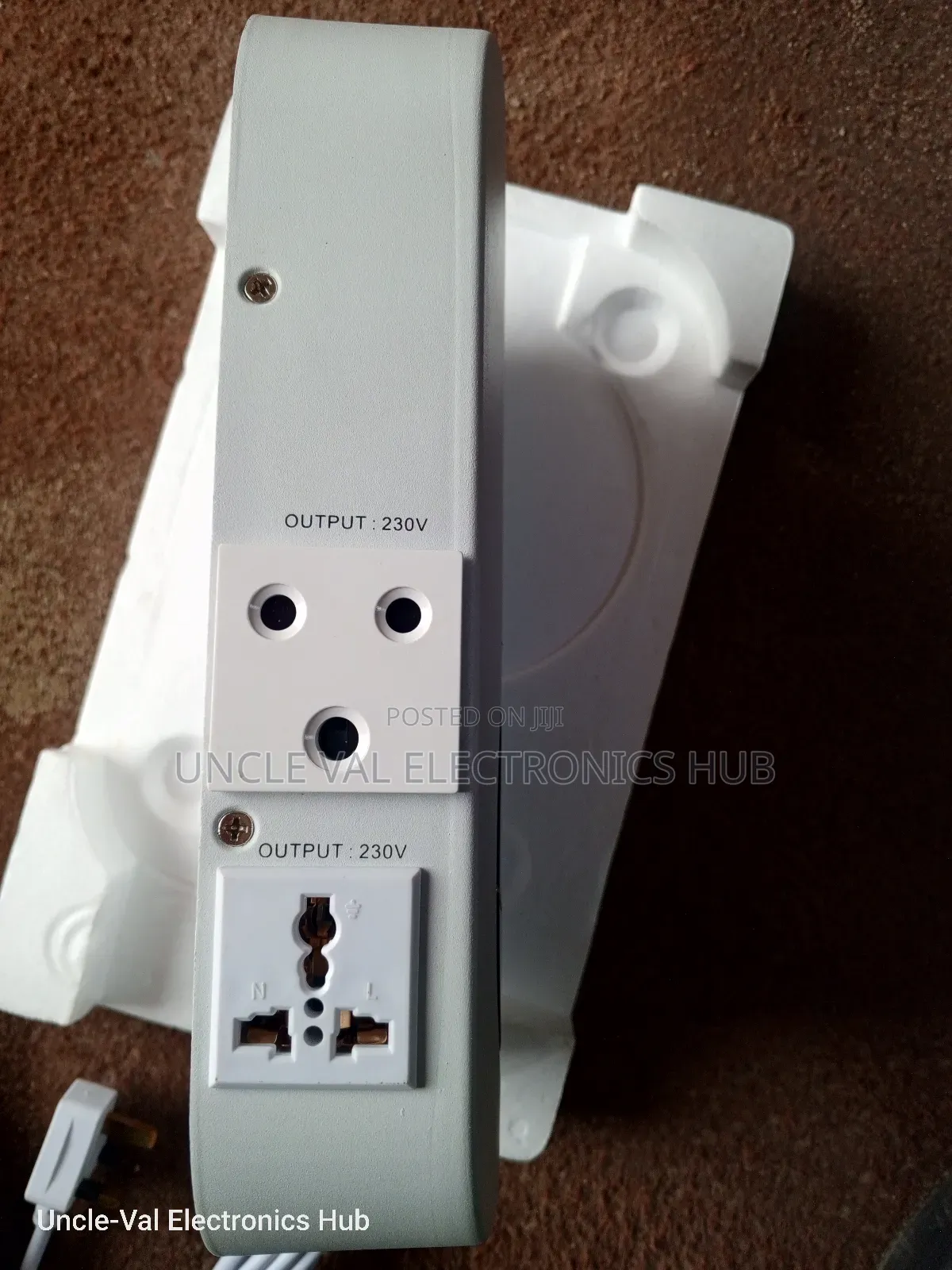 Akai 3kva Wall Stabilizer