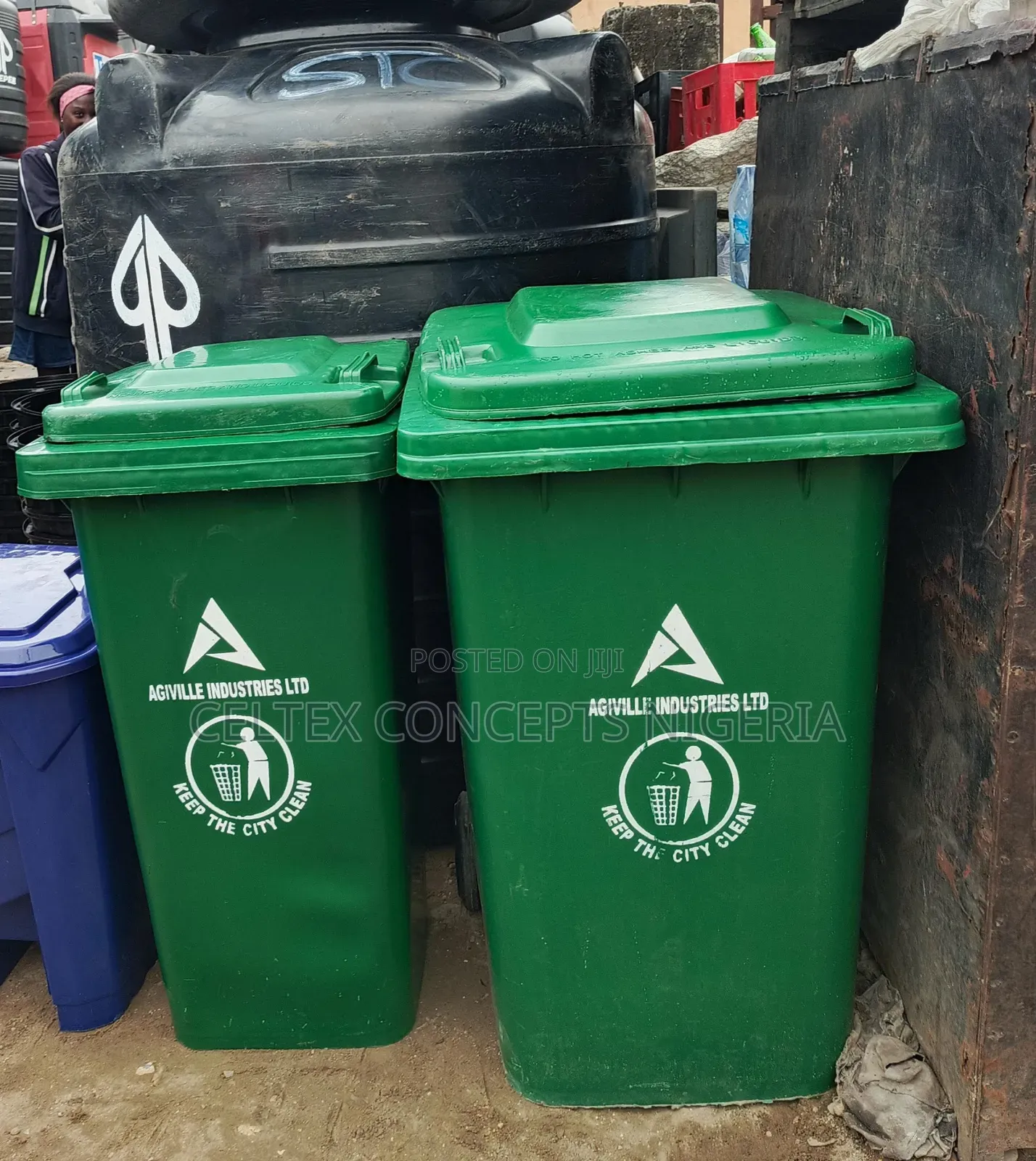 240 Litres Waste Bin With Wheels