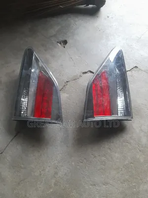 Lexus Rx 350 2013 Model Booth Light the Two Side