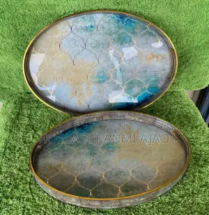 Quality and Original 2pcs Oval Expoxy Tray