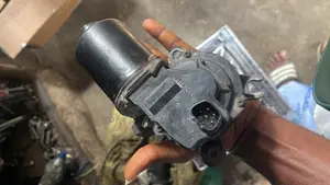 Toyota Tacoma 1998/ 2004 Engine Wiper