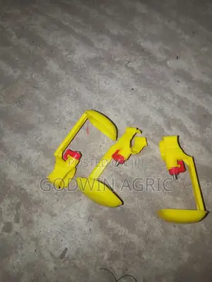 Automatic Yellow Nipples Cup
