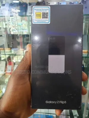 New Samsung Galaxy Z Flip5 256 GB Purple