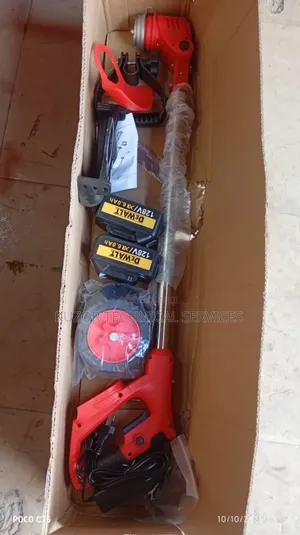 Dewalt Cordless Brush Cutter Kit