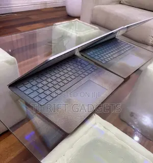 Laptop Microsoft Surface Laptop 8GB Intel Core i5 SSD 128GB